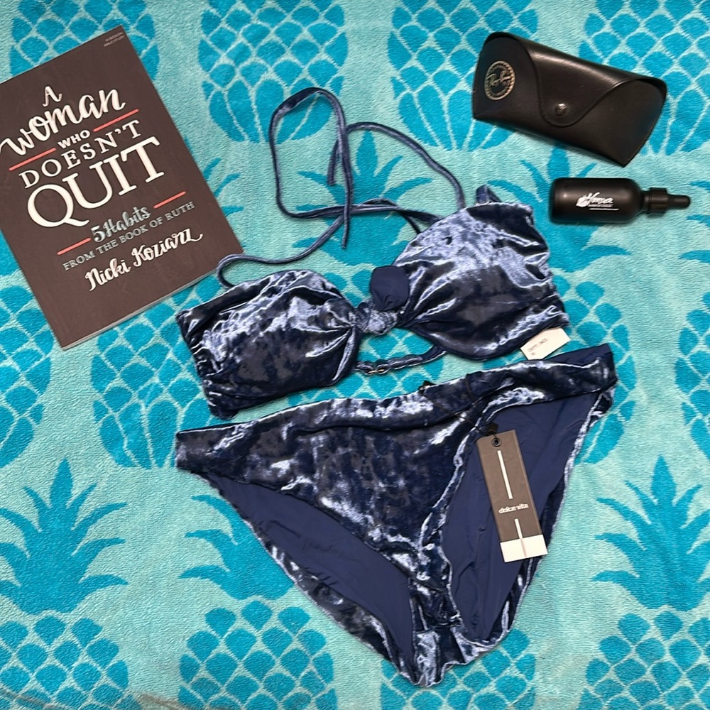 NWT Dolce Vita Deep Navy Blue Velvet Bikini Size M